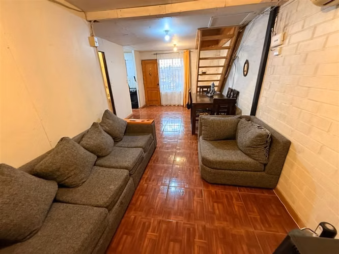 CASA EN VENTA EN BRISAS DEL MAULE - 9 ORIENTE 30 SUR TALCA