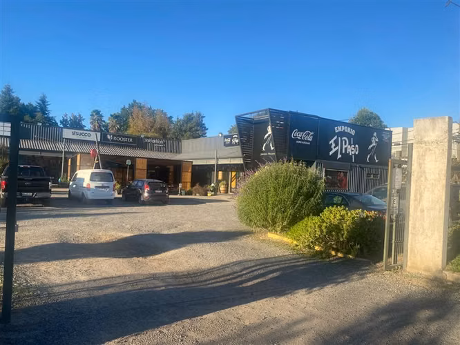 Local Comercial en arriendo Emporio la Viña Las Rastras