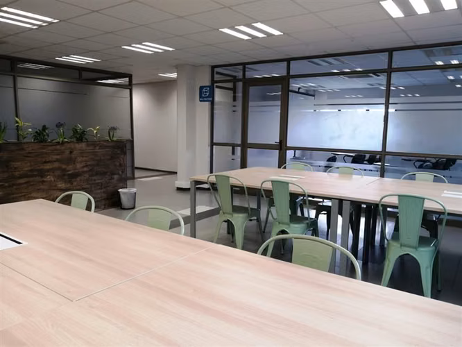 OFICINA EN ARRIENDO EN CENTRO DE TALCA . ALAMEDA OFFICE