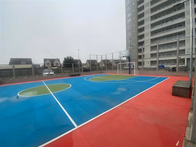 Departamento en arriendo de 2 dorm. 2 baños frente a UTAL