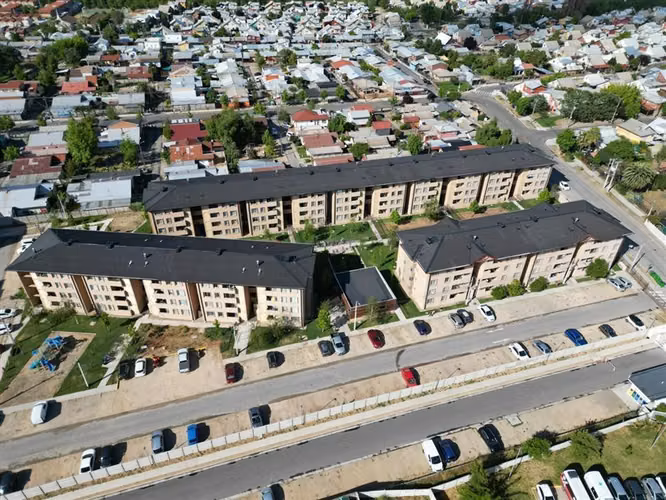 VENDEMOS DEPARTAMENTO EN PARQUE MAGISTERIO I - SURPONIENTE