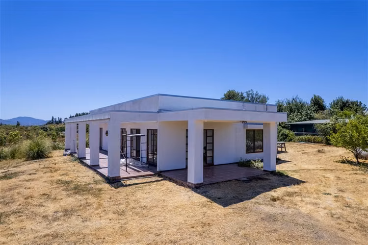 Parcela con casa mediterránea en Pencahue - Imagen 19