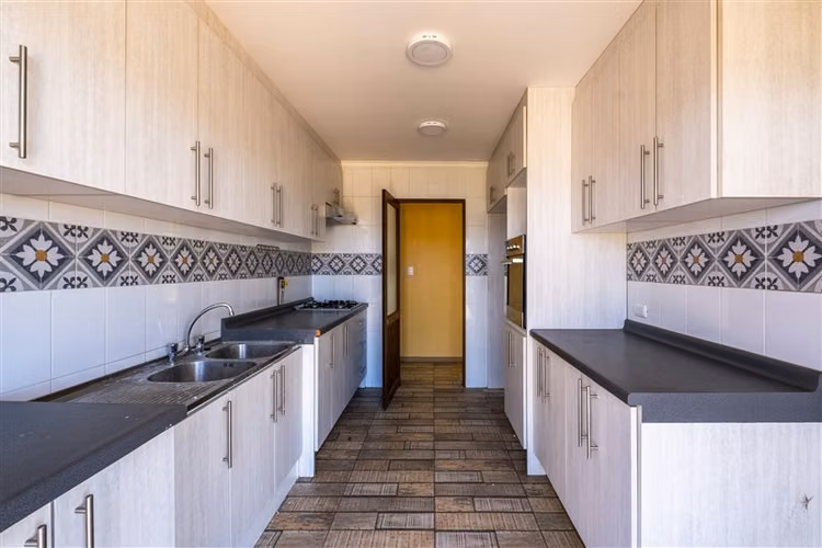 Parcela con casa mediterránea en Pencahue - Imagen 12