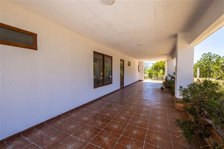 Casa en parcela de 5000 mt2 en Pencahue