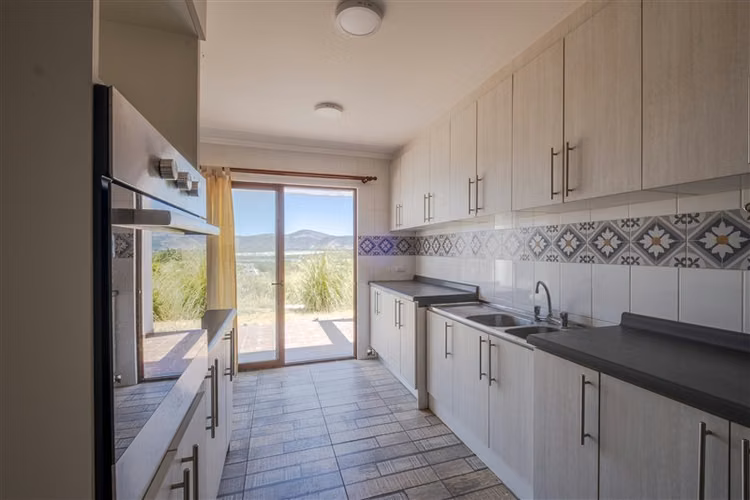 Casa en parcela de 5000 mt2 en Pencahue