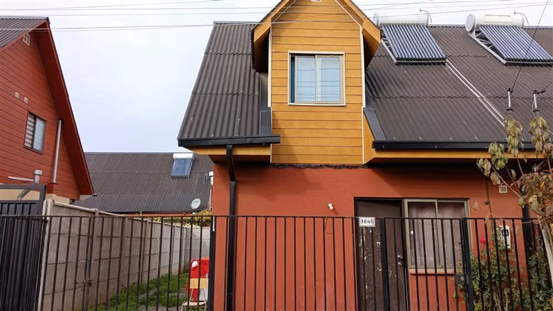Casa 3D en Valle del Country, Solo Contado