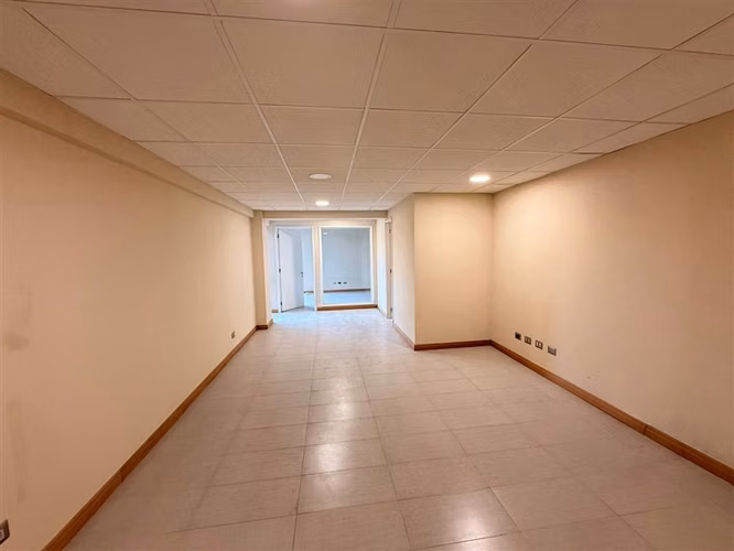 VENDEMOS OFICINA EN CENTRO DE TALCA- EDIFICIO PLAZA PONIENTE