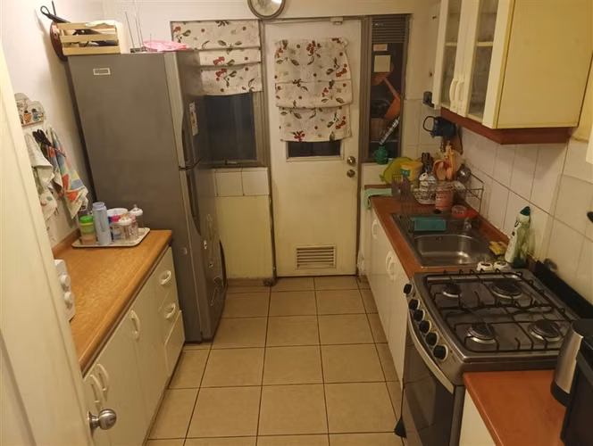 SE VENDE AMPLIA CASA VILLA LOS PORTONES DE LINARES