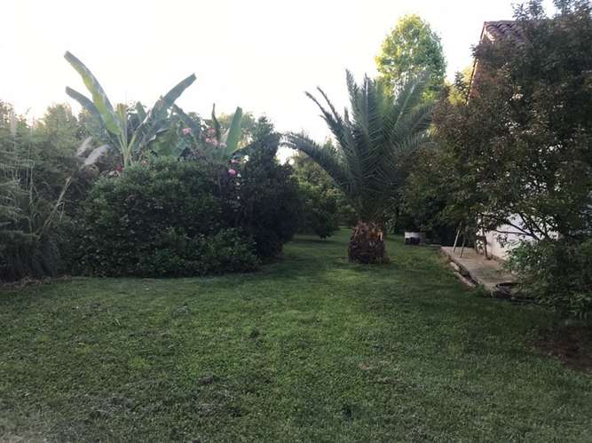 Hermosa casa en venta-Linares 3 dorm. 2 baños 5 estacionam