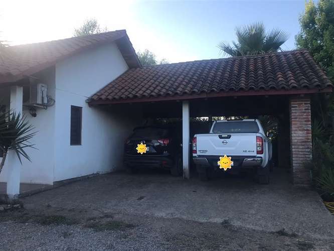 Hermosa casa en venta-Linares 3 dorm. 2 baños 5 estacionam