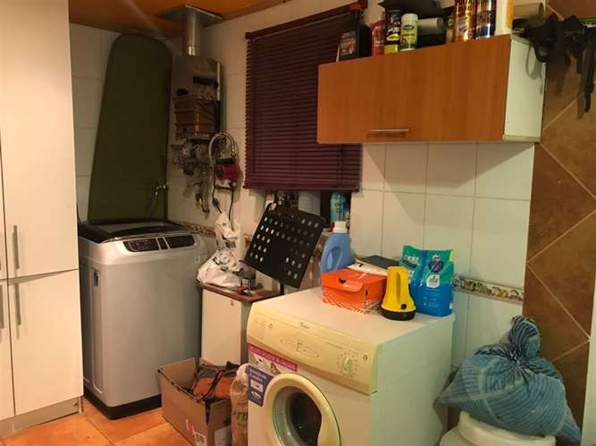 Hermosa casa en venta-Linares 3 dorm. 2 baños 5 estacionam