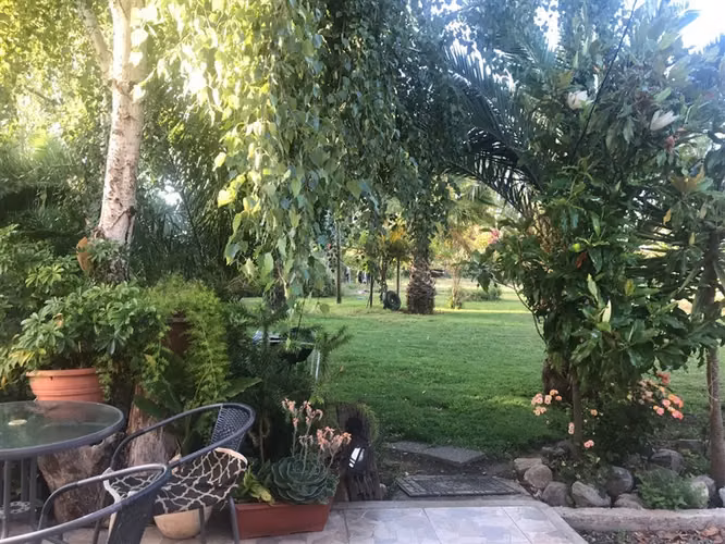 Hermosa casa en venta-Linares 3 dorm. 2 baños 5 estacionam