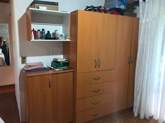 Hermosa casa en venta-Linares 3 dorm. 2 baños 5 estacionam