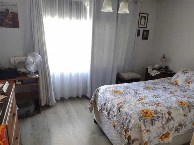 Casa en venta de 3 dorm, 2 baños, cercana a Villa Edén