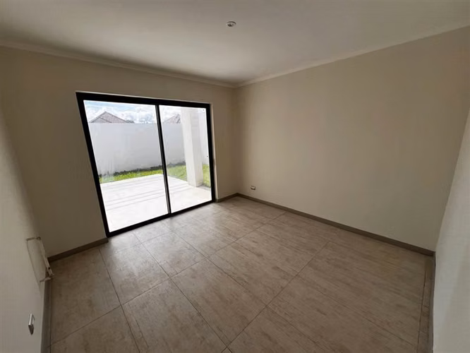 ARRENDAMOS MODERNA Y EQUIPADA CASA EN LAS RASTRAS TALCA