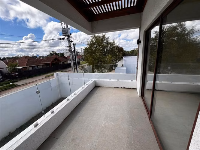 ARRENDAMOS MODERNA Y EQUIPADA CASA EN LAS RASTRAS TALCA