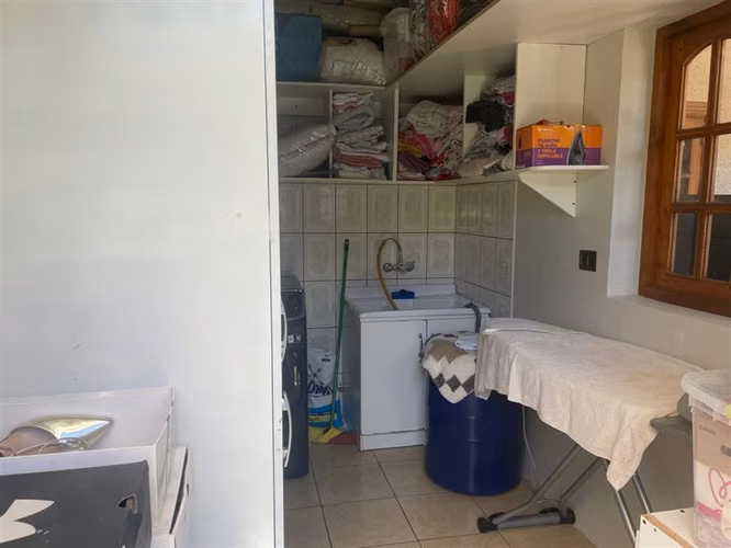 Casa en Arriendo de 4 Dormitorios Centrica en Talca - Imagen 34