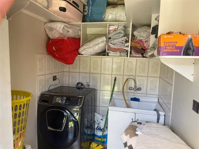 Casa en Arriendo de 4 Dormitorios Centrica en Talca - Imagen 33