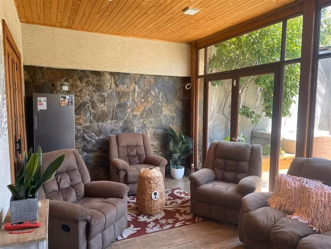 Casa en Arriendo de 4 Dormitorios Centrica en Talca - Imagen 15
