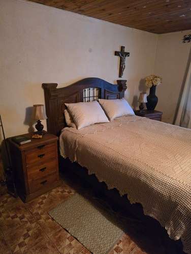 AMPLIA CASA DISPONIBLE PARA VENTA O ARRIENDO EN RARI, COLBÚN