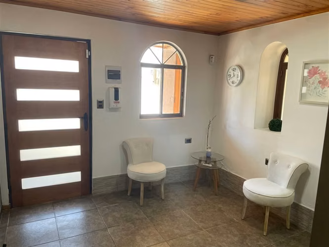 Arriendo Oficina Centro de Talca Cercano a Alameda Talca