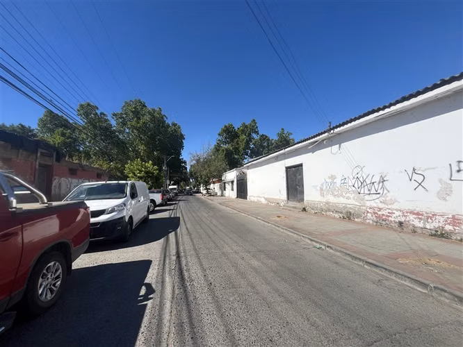 En Venta Casa con taller de alimentos Alameda en Talca
