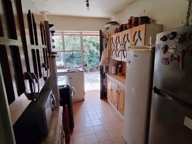Se Vende cómoda y segura casa, ubicada en 20 Oriente