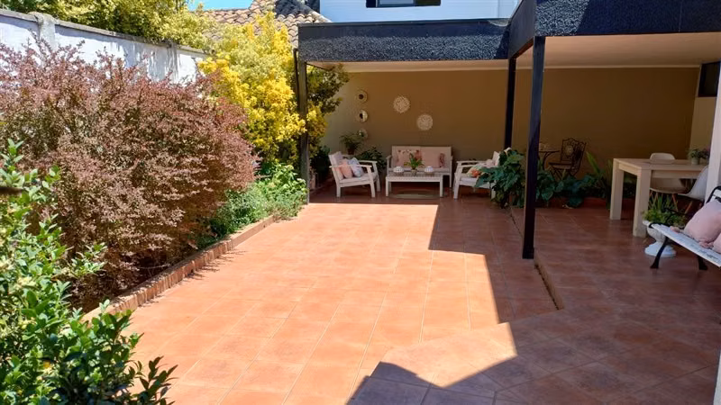 ¡Oportunidad única! Se vende comoda casa en Condominio Quint
