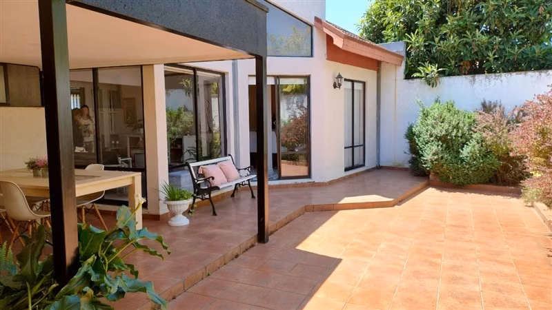 ¡Oportunidad única! Se vende comoda casa en Condominio Quint