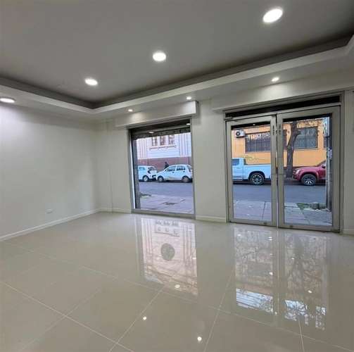 EN ARRIENDO LOCAL COMERCIAL CENTRO DE TALCA 5 OTE 1 Y 2 SUR