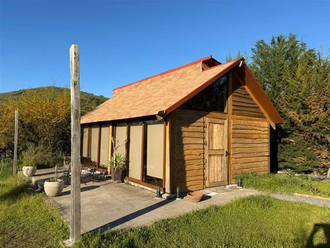 HERMOSA Y EQUIPADA PARCELA CON CASA EN PENCAHUE - RUTA K60