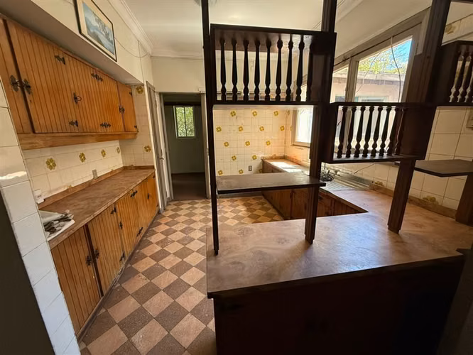 PROPIEDAD COMERCIAL EN ARRIENDO EN PLENO CENTRO DE TALCA