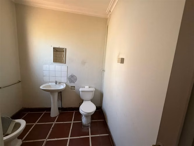 PROPIEDAD COMERCIAL EN ARRIENDO EN PLENO CENTRO DE TALCA