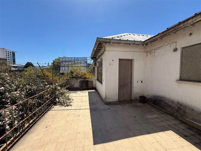 PROPIEDAD COMERCIAL EN ARRIENDO EN PLENO CENTRO DE TALCA