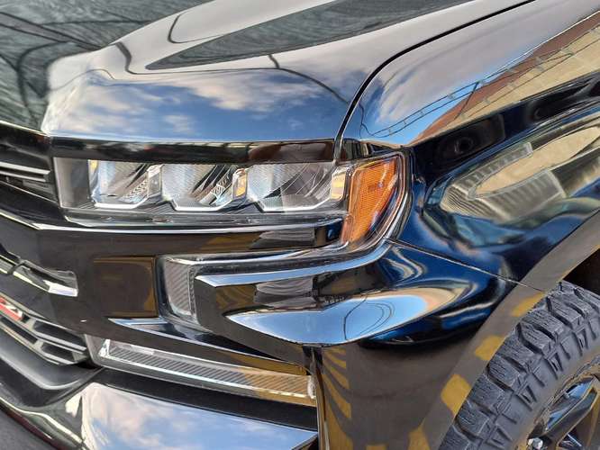 Chevrolet Silverado 5.3 LT TRAILBOSS Z71 4X4 AT 4P 2022 - Imagen 12