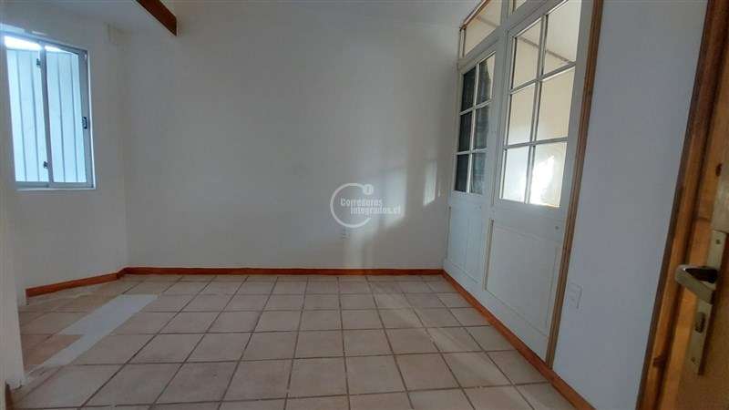 Casa en arriendo de 3 dormitorios en Santo Domingo