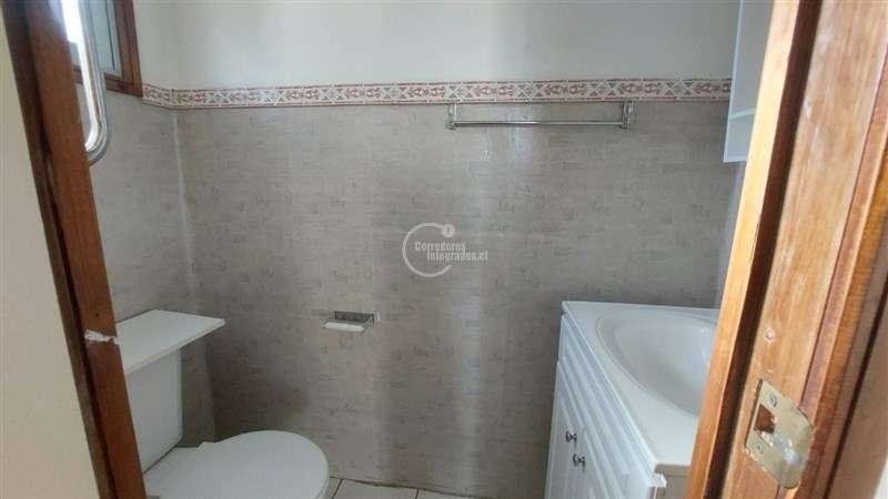 Casa en arriendo de 3 dormitorios en Santo Domingo