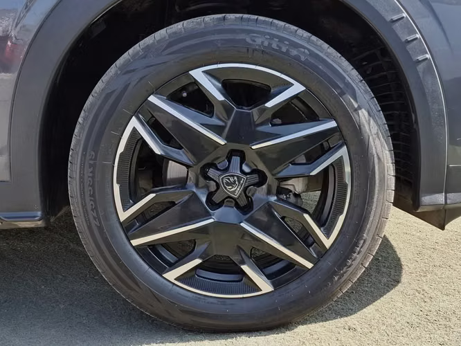 Peugeot New 3008  1.2 PREMIERE MHEV 4X2 136 EDCT AT 5P 2025