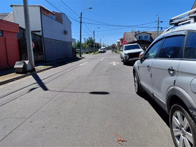 En venta casa de dos pisos en Villa La Campiña, Talca