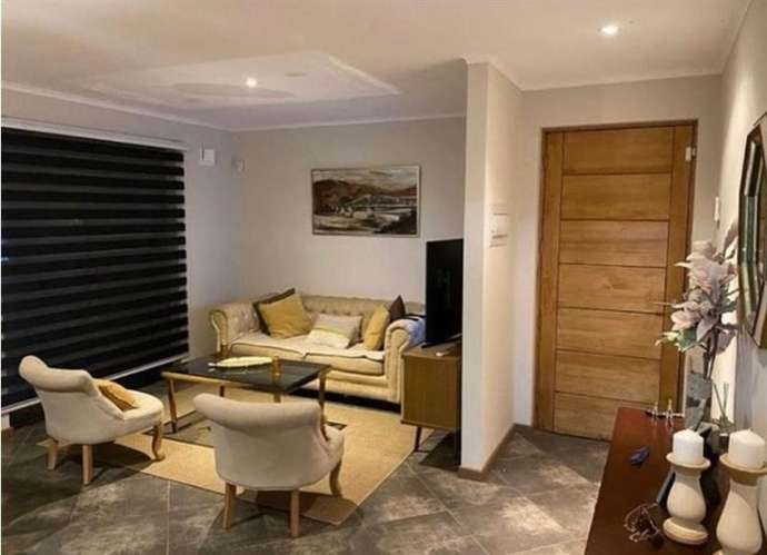 EN VENTA HERMOSA CASA EN PARQUE SAN VALENTÍN 3D/2B TALCA - Imagen 9