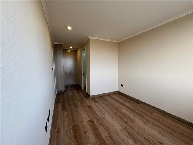 Arriendo Departamento 2 Dorm, 2 baños Hacienda Esmeralda III