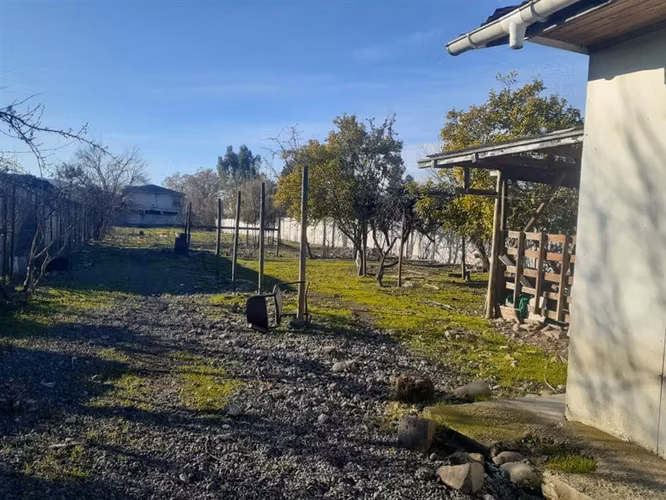 Gran terreno urbano-alto potencial de inversión 1.608 m2