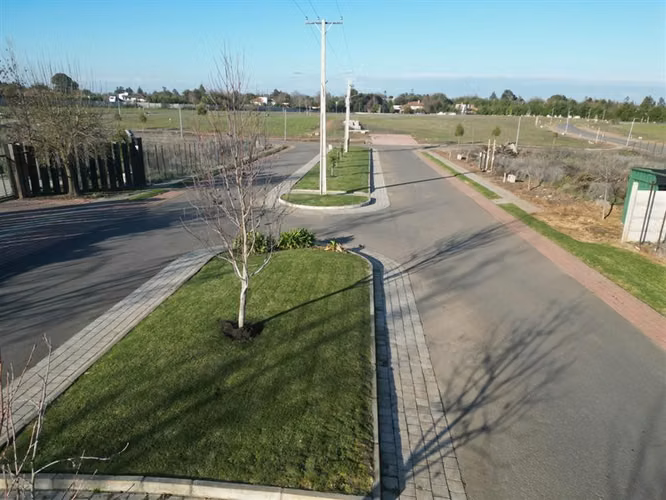 SITIO URBANO EN VENTA EN CONDOMINIO ALTO VERDE TALCA