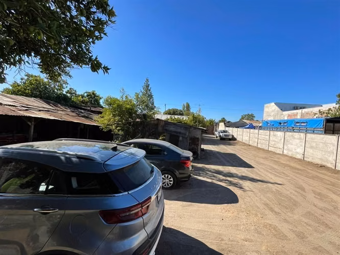 Se vende sitio y casa en Talca 5 norte