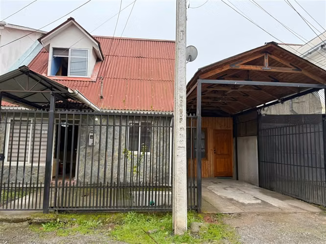 HERMOSA CASA EN VENTA EN VILLA PUCARA SUR PONIENTE DE TALCA