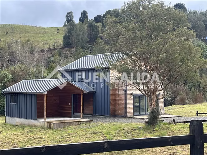 Arrendamos casa nueva en condominio de Nueva Braunau