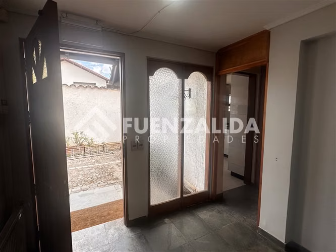 Casa Uso Comercial en arriendo plaza Ossandon en La Reina