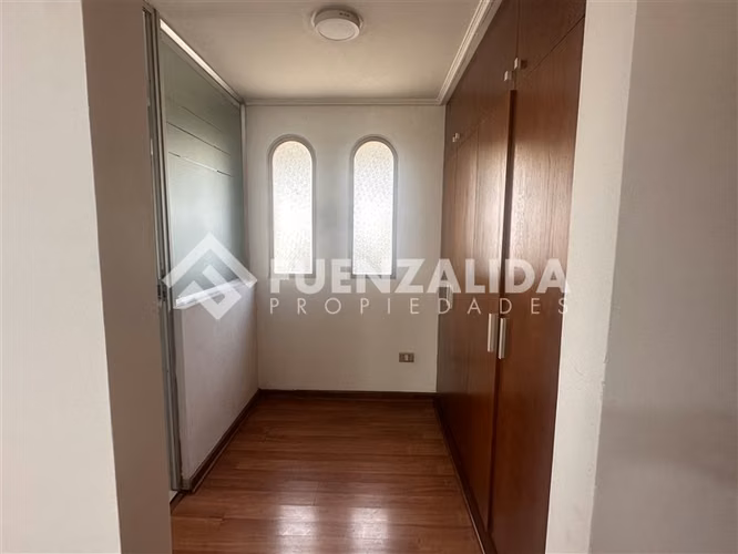 Casa Uso Comercial en arriendo plaza Ossandon en La Reina