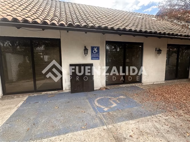 Casa Uso Comercial en arriendo plaza Ossandon en La Reina