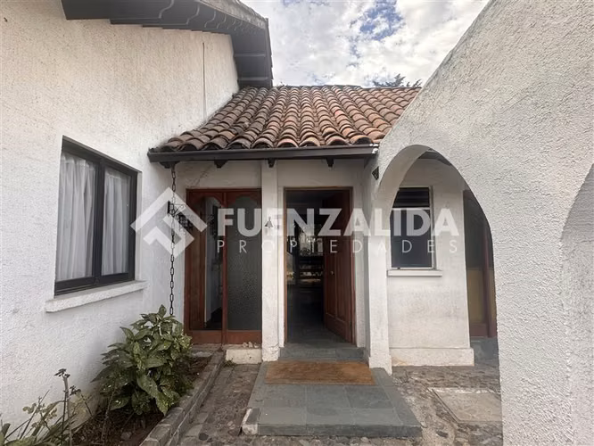 Casa Uso Comercial en arriendo plaza Ossandon en La Reina